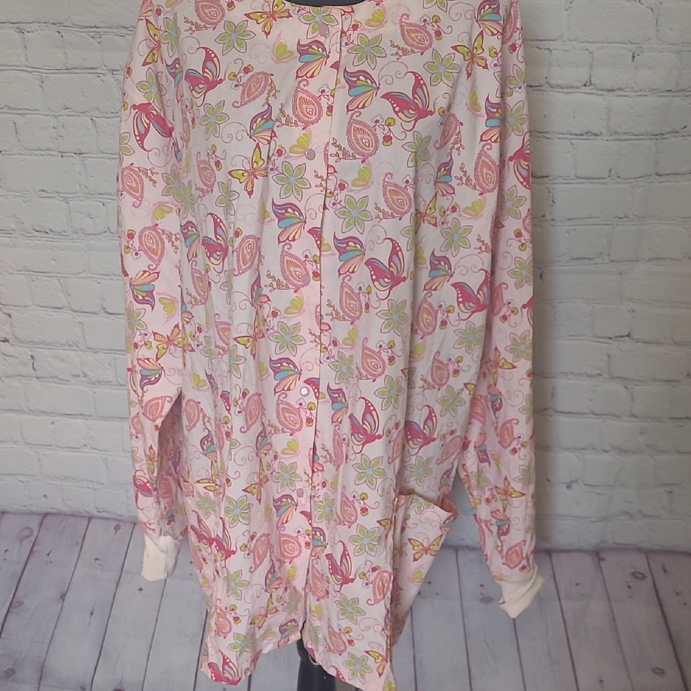 Pink Butterfly Spring Size 2XL The Scrub Co Snap Close Jacket